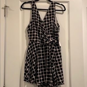 NWT La Blanca wrap toe romper